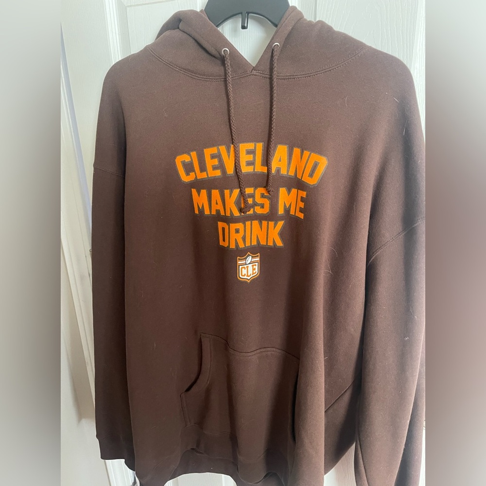 Cleveland Browns Hoodie “Cleveland Makes Me Drink”